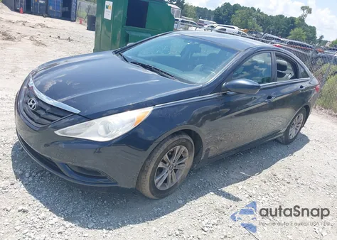 2013 Hyundai Sonata Gls z USA, uszkodzony, nr VIN 5NPEB4AC7DH747622
